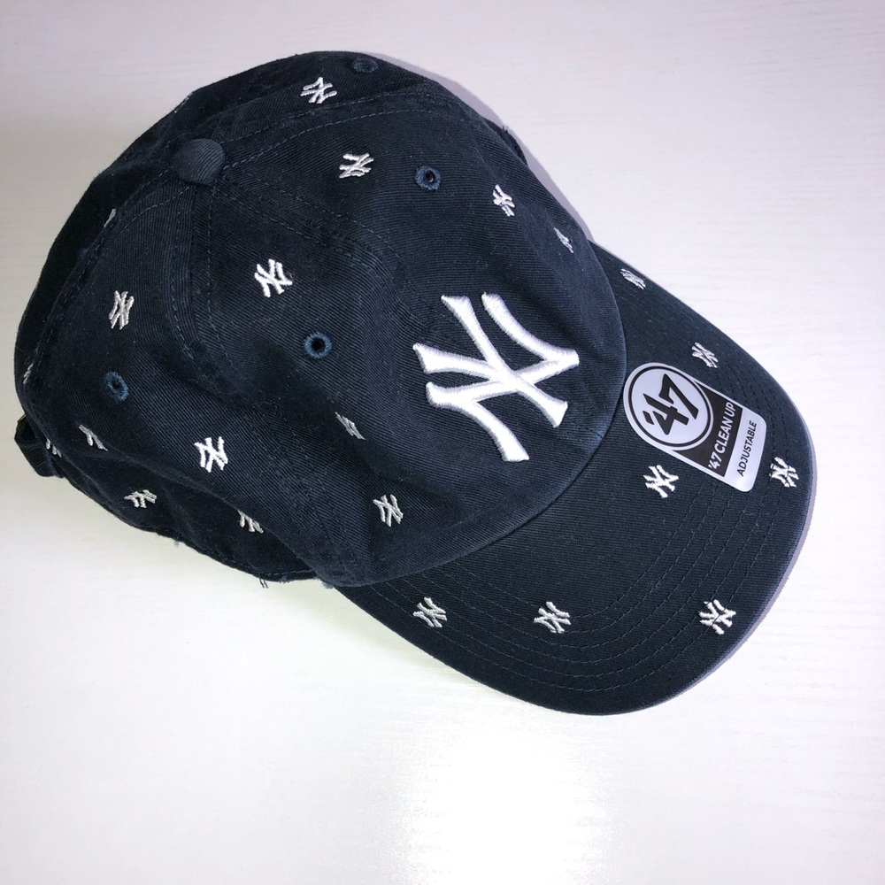 Yankees hat